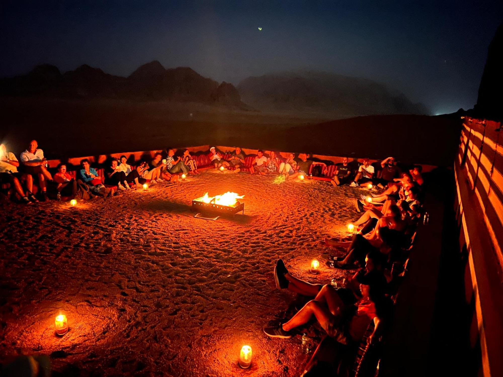 Bedouin Traditions Camp ワディ ・ラム エクステリア 写真