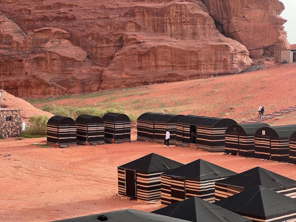 Bedouin Traditions Camp ワディ ・ラム エクステリア 写真