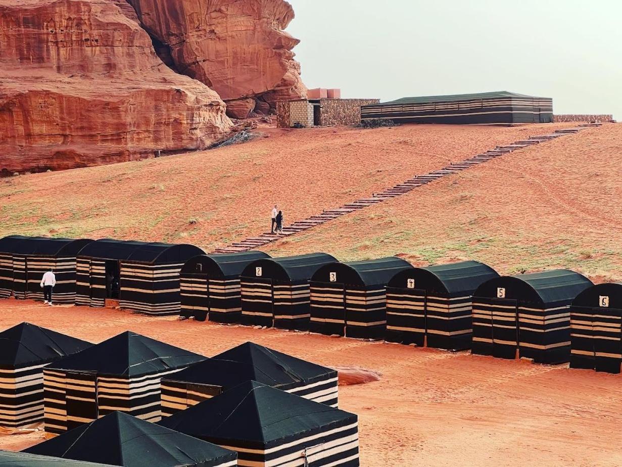 Bedouin Traditions Camp ワディ ・ラム エクステリア 写真