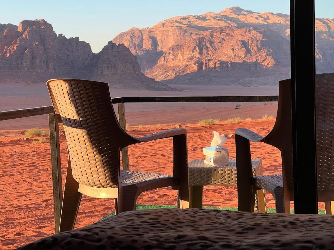Bedouin Traditions Camp ワディ ・ラム エクステリア 写真