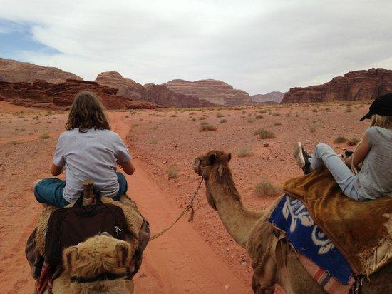 Bedouin Traditions Camp ワディ ・ラム エクステリア 写真